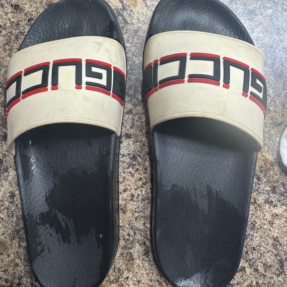 Gucci slides